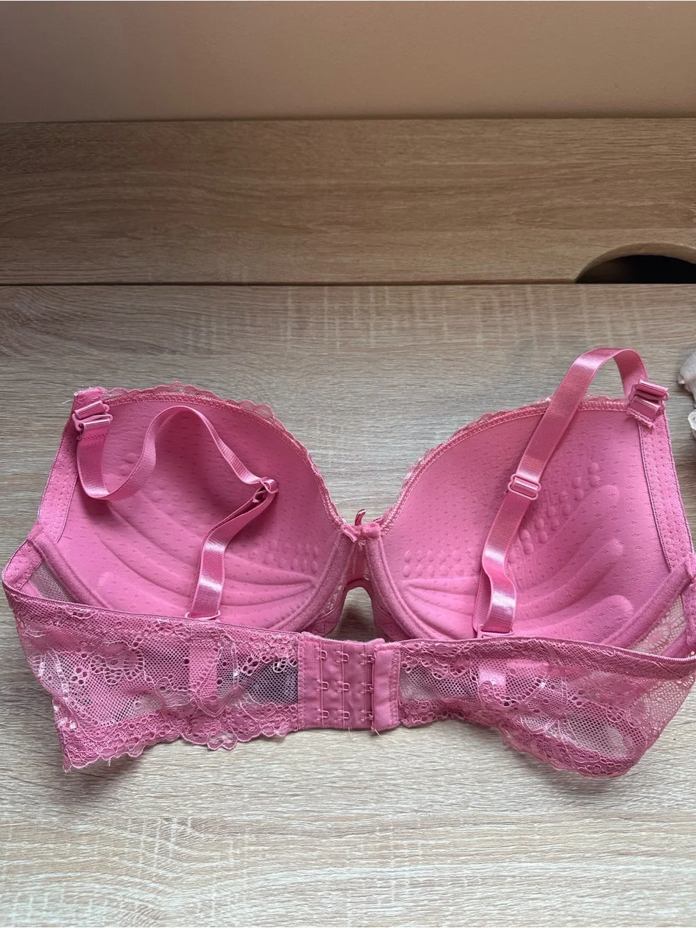 Lace Underwire Bra Bundle in Pink & White - Picture 5 of 9